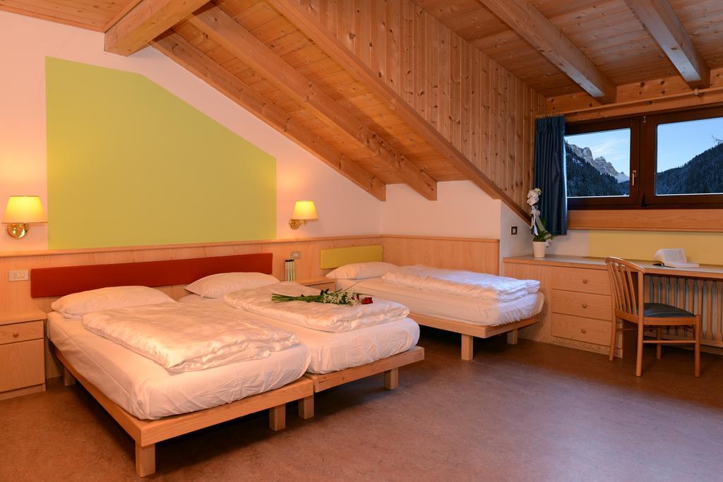 Hotel Casa Alpina - Alpin Haus Selva di Val Gardena Quarto foto