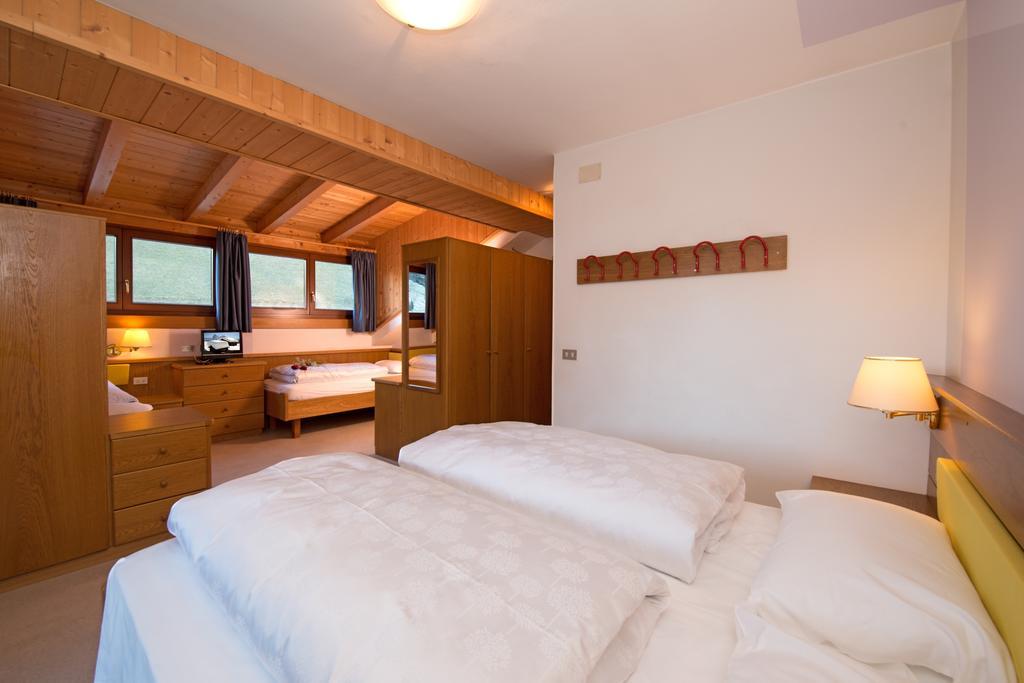 Hotel Casa Alpina - Alpin Haus Selva di Val Gardena Quarto foto